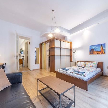 Anastasia 2 Bedrooms Apartment On Vaci Utca Βουδαπέστη Εξωτερικό φωτογραφία