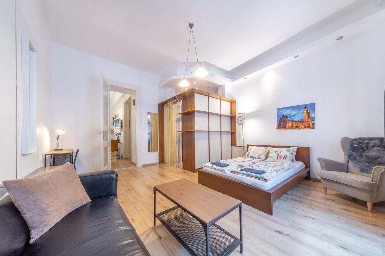 Anastasia 2 Bedrooms Apartment On Vaci Utca Βουδαπέστη Εξωτερικό φωτογραφία