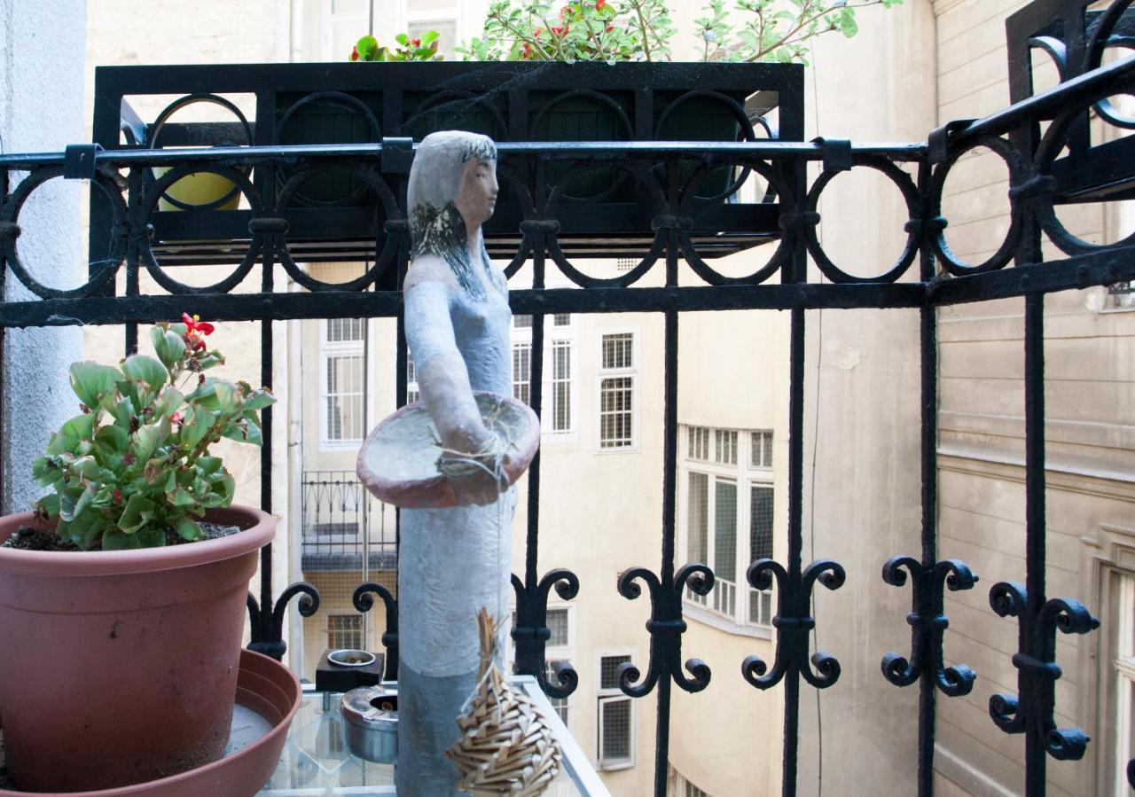 Anastasia 2 Bedrooms Apartment On Vaci Utca Βουδαπέστη Εξωτερικό φωτογραφία