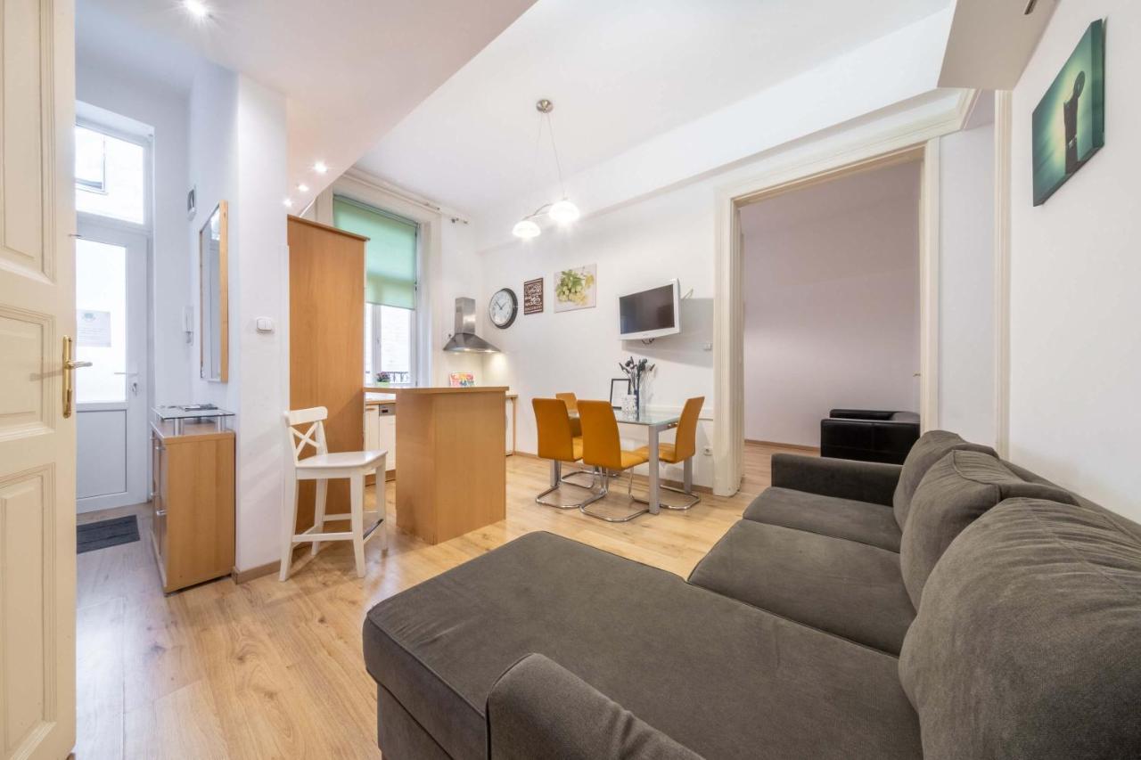 Anastasia 2 Bedrooms Apartment On Vaci Utca Βουδαπέστη Εξωτερικό φωτογραφία