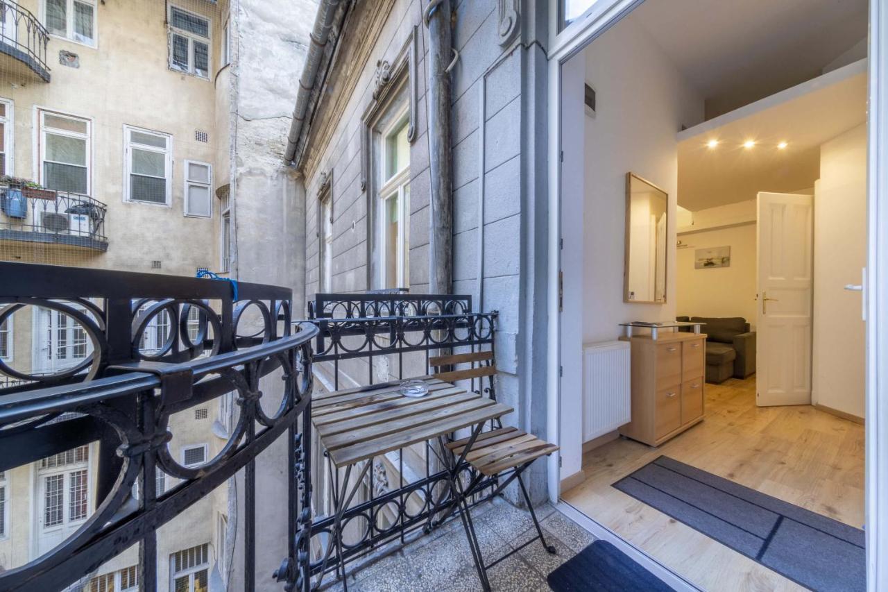 Anastasia 2 Bedrooms Apartment On Vaci Utca Βουδαπέστη Εξωτερικό φωτογραφία